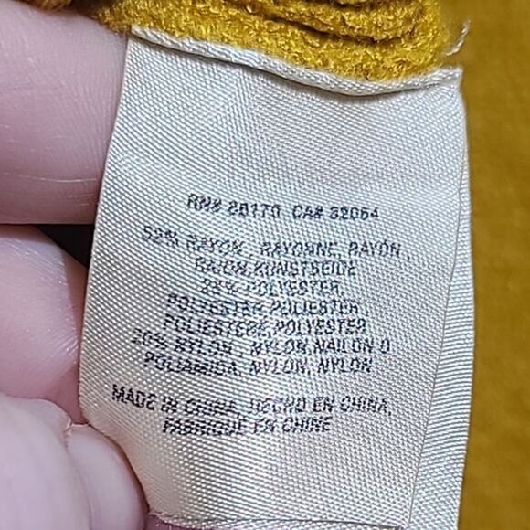 Anthropologie Mustard Yellow Long Sleeve V-Neck Pullover Sweater Size Small - Picture 5 of 5